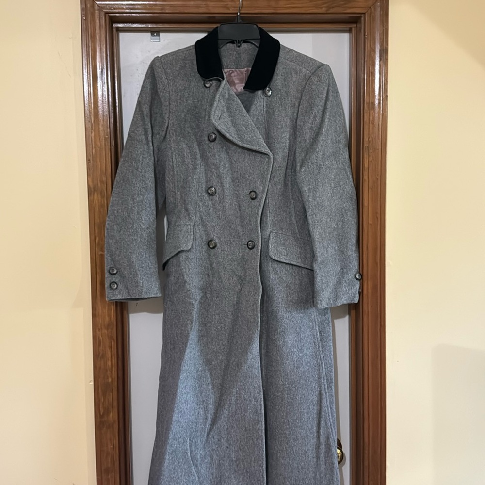 Arthur Jay Harzfeld’s 80% Wool Coat - Size 8, Vintage